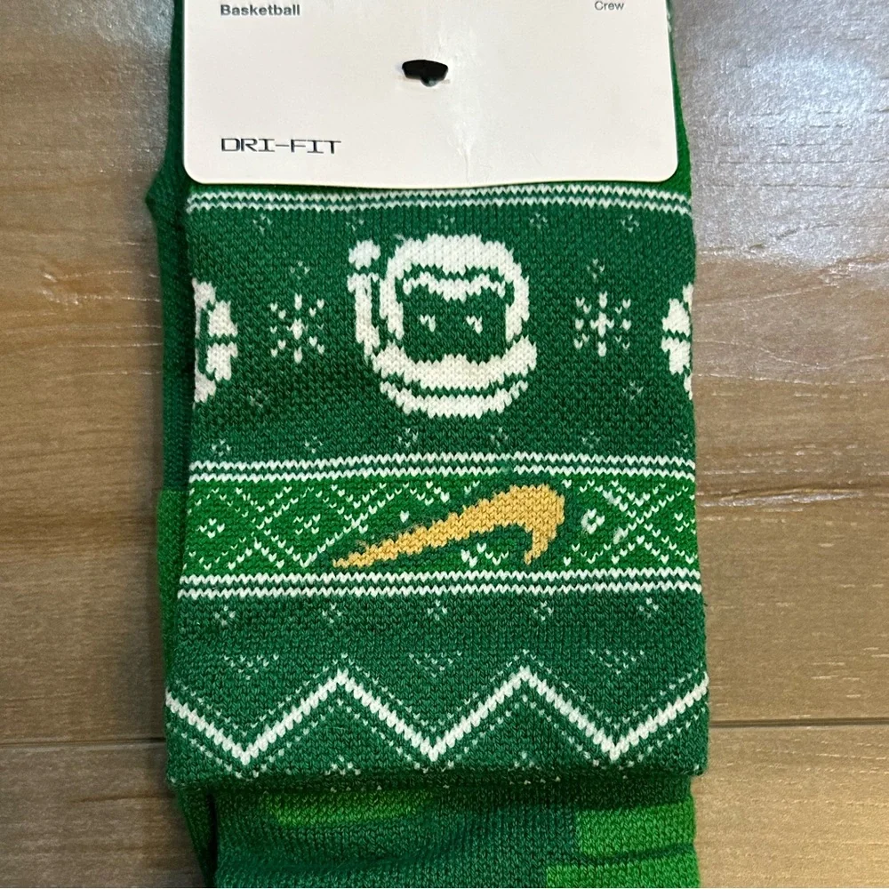 Nike Elite Santa Festive Green Athletic Socks